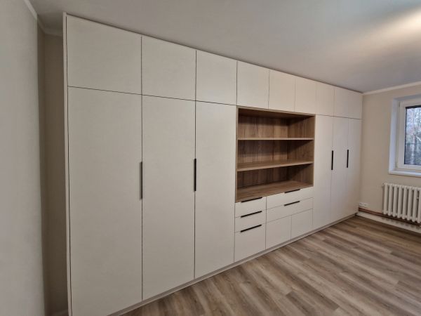 Akron Custom Carpentry